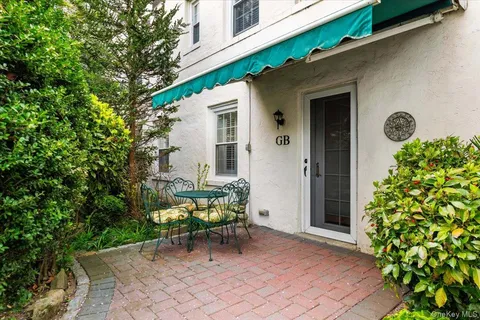 $315,000 | 1 Brooklands, Unit GB, Bronxville, NY 10708
