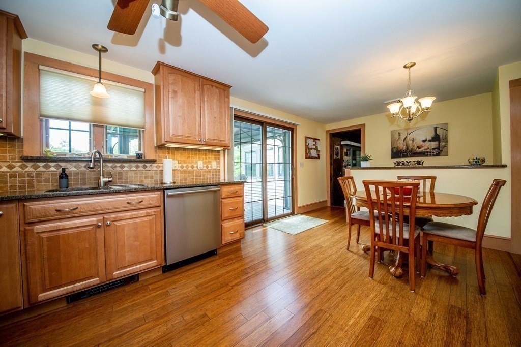 10 Bullock Road Freetown, MA 02702 - Photo 11 of 42 Gallery Image 11