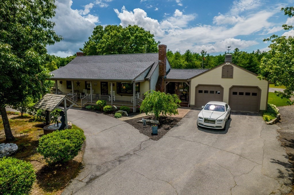 10 Bullock Road Freetown, MA 02702 - Photo 2 of 42 Gallery Image 2