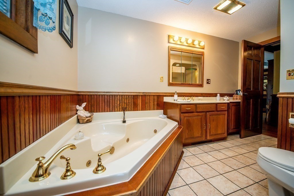 10 Bullock Road Freetown, MA 02702 - Photo 26 of 42 Gallery Image 26