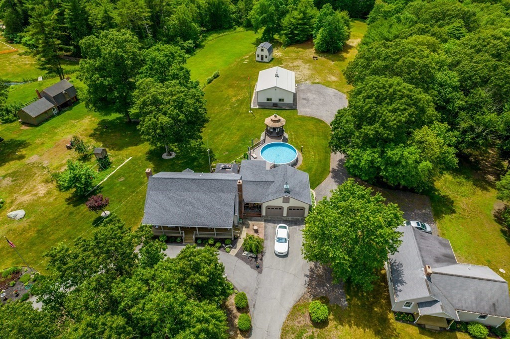 10 Bullock Road Freetown, MA 02702 - Photo 5 of 42 Gallery Image 5