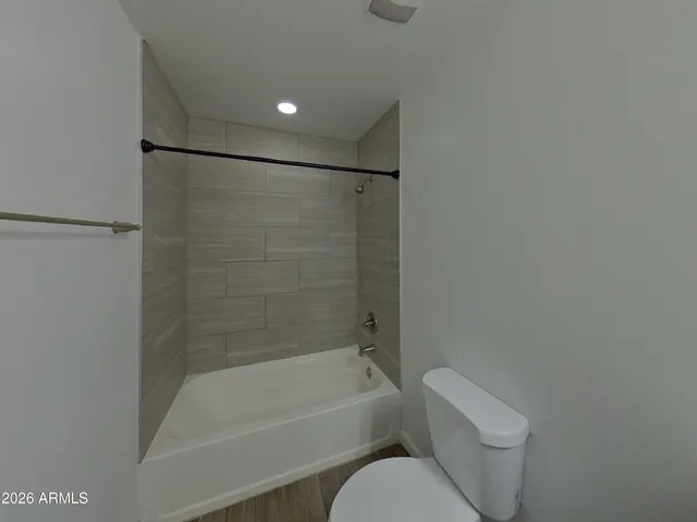 $2,219 | 2854 East Roeser Road, Phoenix, AZ 85040