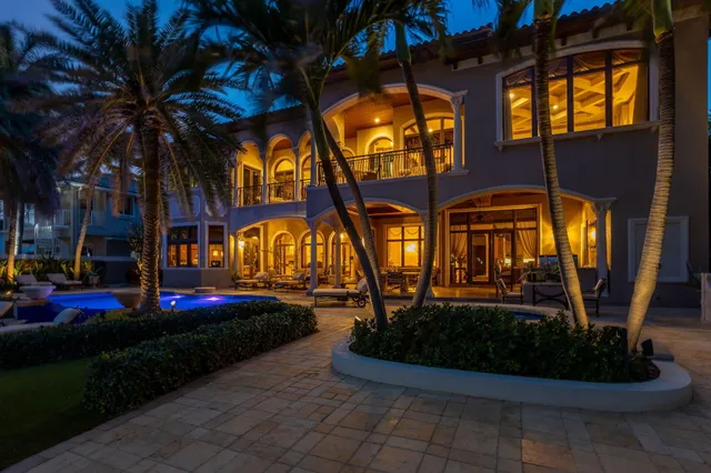 $14,900,000 | 3870 Northeast 31st Avenue, Lighthouse Point, FL 33064