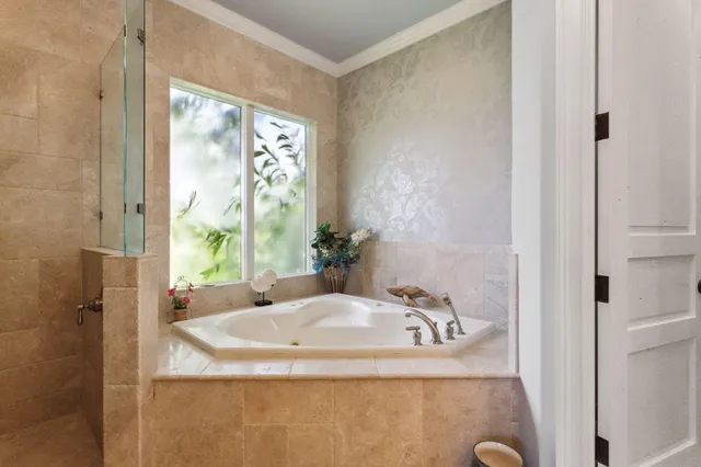 $14,900,000 | 3870 Northeast 31st Avenue, Lighthouse Point, FL 33064