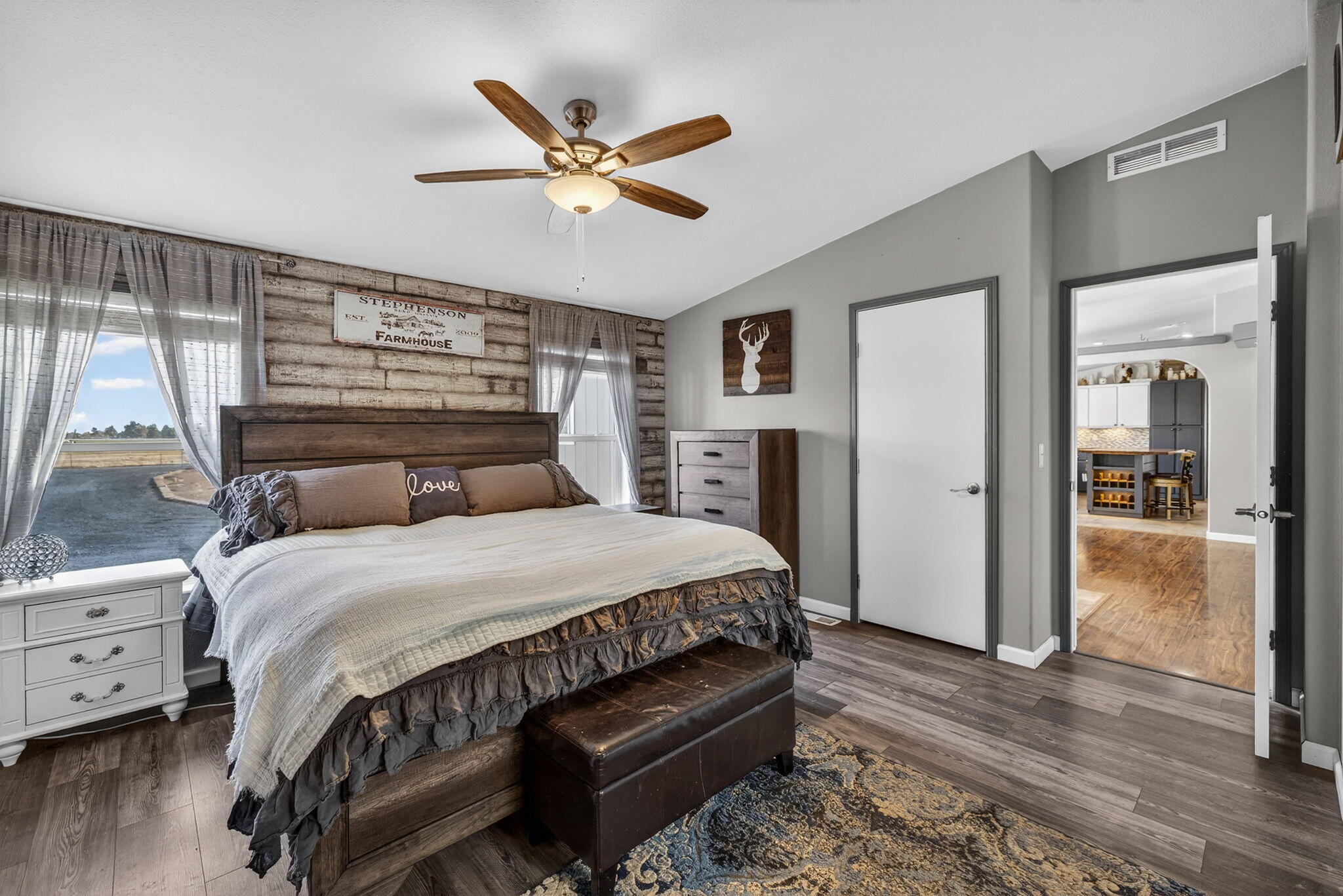 63493 Gentry Loop Bend, OR 97701 - Photo 25 of 41 2026_01_07_63493_gentry_loop-28