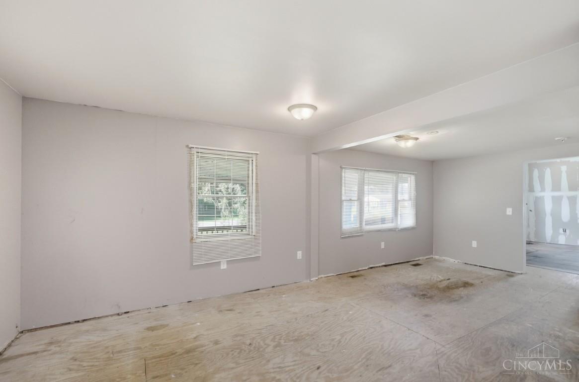 637 West Foster-Maineville Road Maineville, OH 45039 - Photo 10 of 56 Gallery Image 10