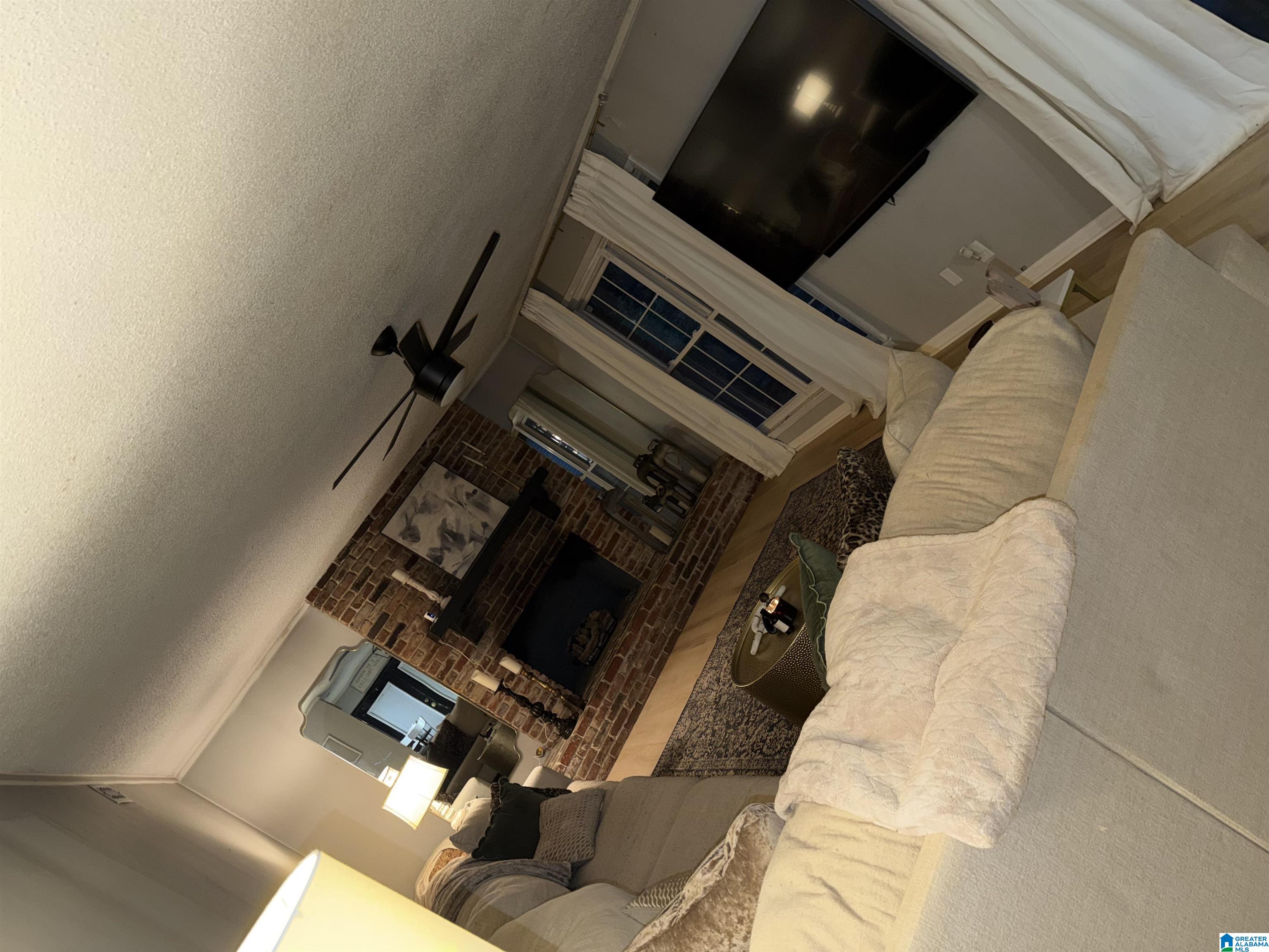61 Perimeter Road Sylacauga, AL 35151 - Photo 7 of 15
