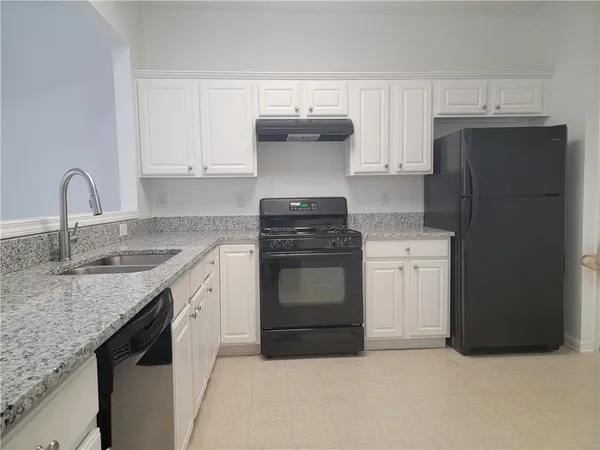 $2,250 | 2448 Fairlie Drive, Duluth, GA 30096