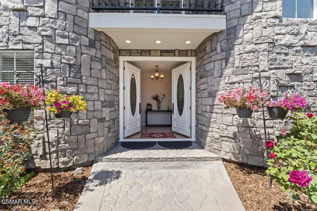 $1,995,000 | 10885 Citrus Drive, Moorpark, CA 93021