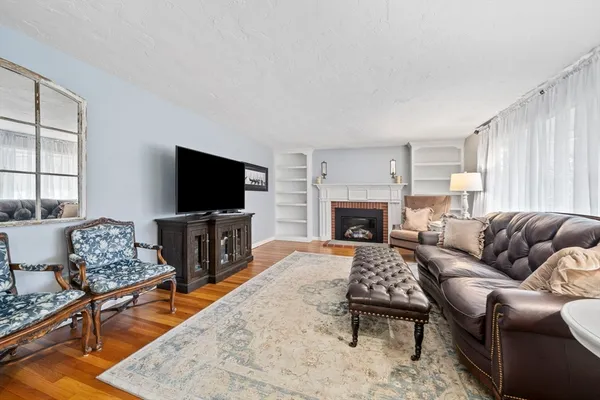 $1,350,000 | 32 Ann Vinal Road, Scituate, MA 02066