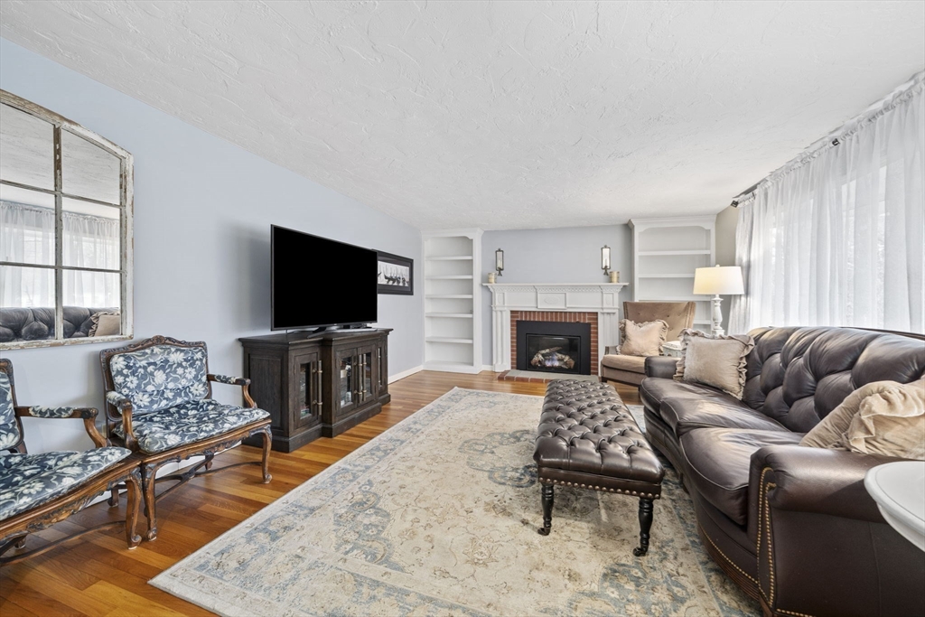 32 Ann Vinal Road Scituate, MA 02066 - Photo 16 of 42