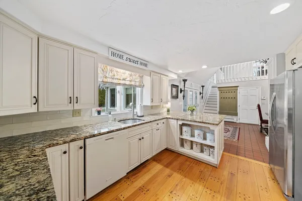 $1,350,000 | 32 Ann Vinal Road, Scituate, MA 02066