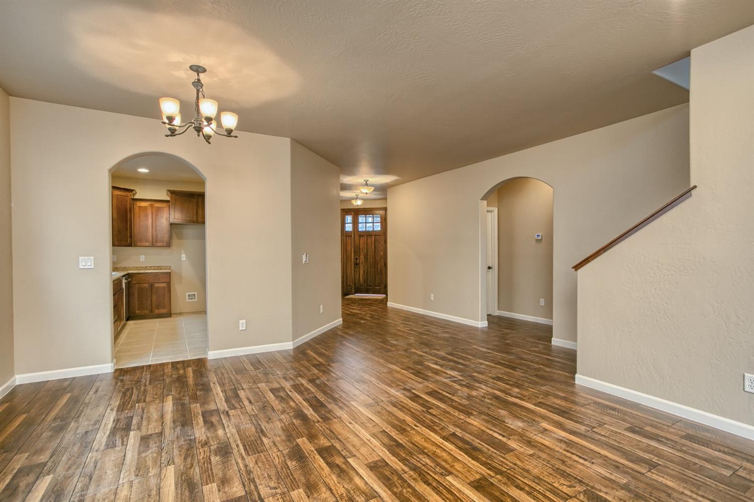 4686 Hillcrest Road Medford, OR 97504 - Photo 7 of 28 Additional Photo