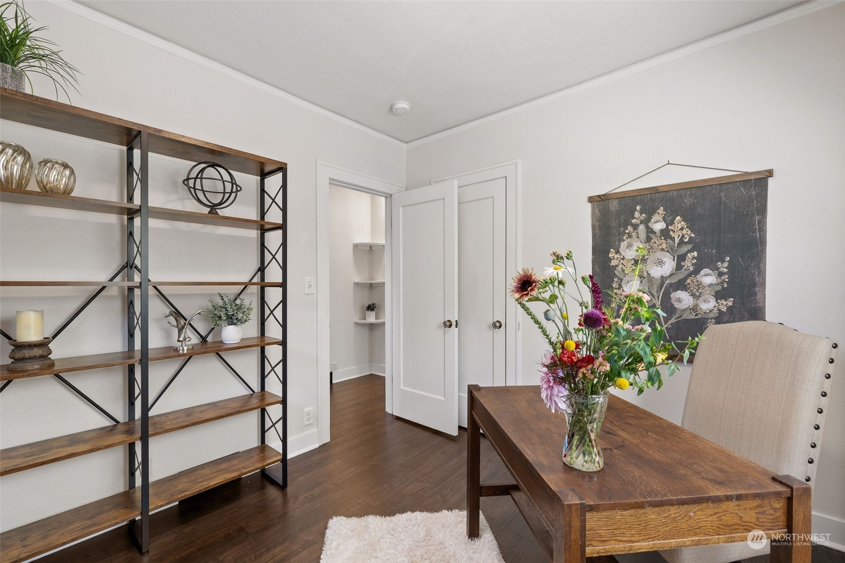 1232 Donovan Lane Everett, WA 98201 - Photo 14 of 34 a view of a workspace room with furniture and wooden floor