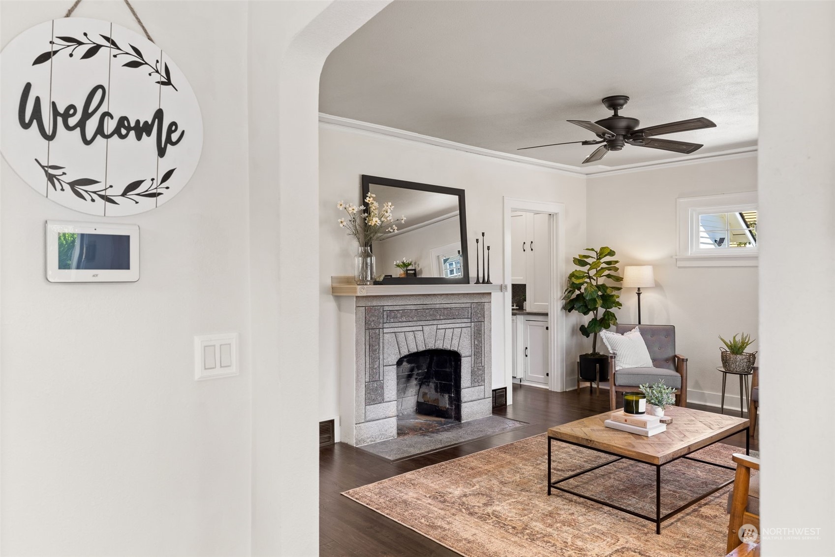 1232 Donovan Lane Everett, WA 98201 - Photo 4 of 34 a living room with furniture and a fireplace