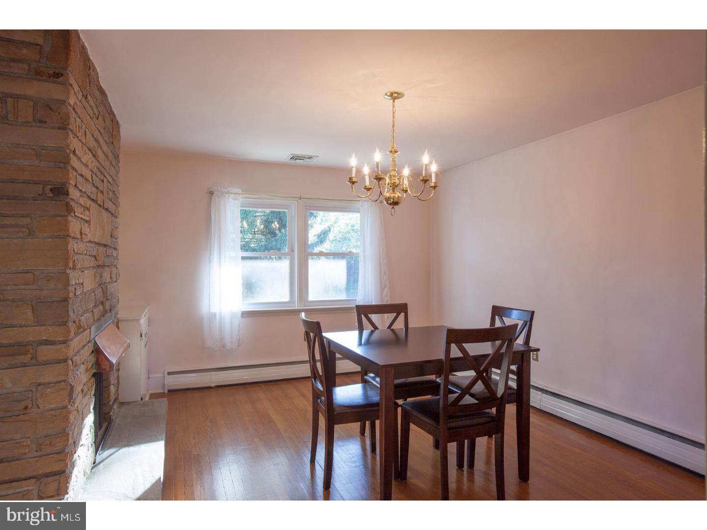 2537 Mill Road Buckingham, PA 18902 - Photo 7 of 22 Dining Room