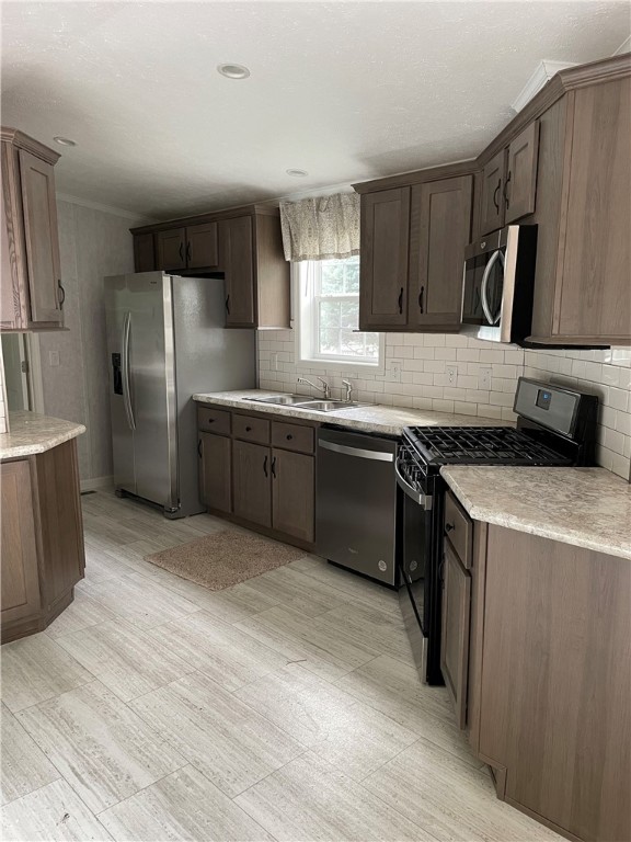 38 Diamond Hill Road Glocester, RI 02814 - Photo 4 of 17