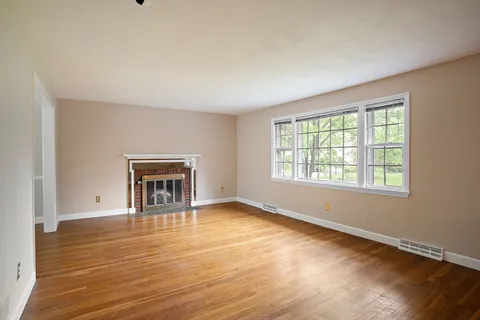 $738,000 | 29 Patricia Road, Sudbury, MA 01776