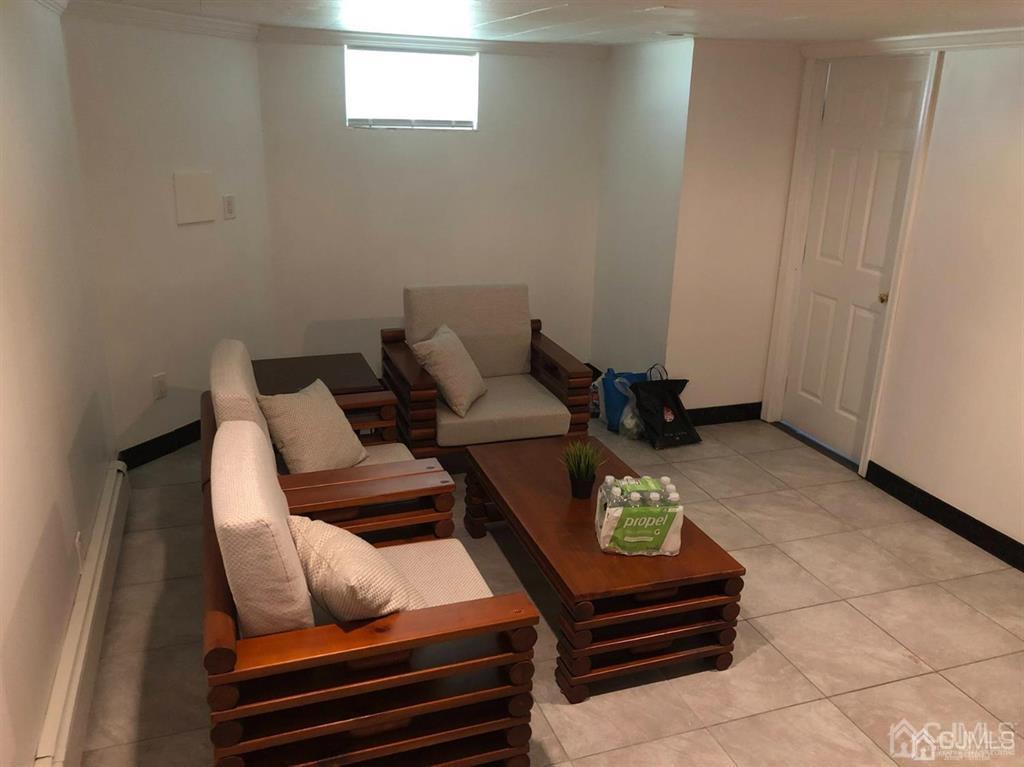 9 Cobb Road New Brunswick, NJ 08901 - Photo 19 of 24 Gallery Image 19