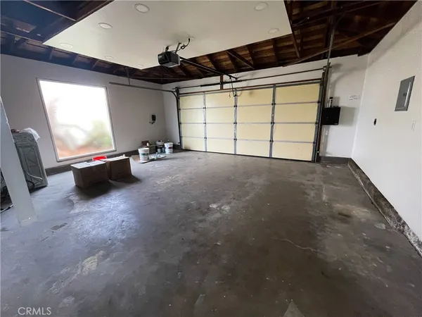 $7,000 | 9192 Christine Drive, Huntington Beach, CA 92646