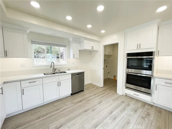 $7,000 | 9192 Christine Drive, Huntington Beach, CA 92646