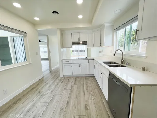 $7,000 | 9192 Christine Drive, Huntington Beach, CA 92646