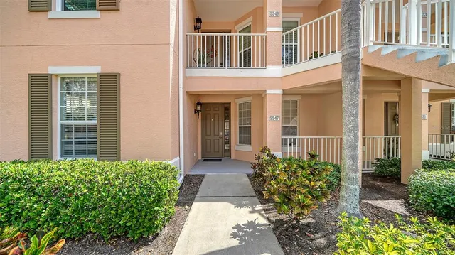 $3,600 | 5547 Key W Place, Unit C01, Bradenton, FL 34203