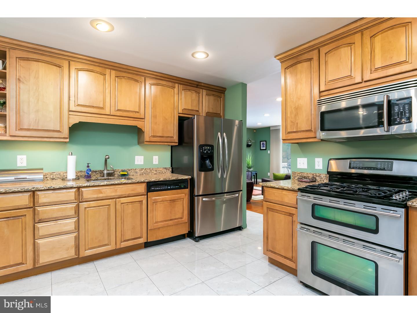 236 North Riding Drive Moorestown, NJ 08057 - Photo 11 of 25