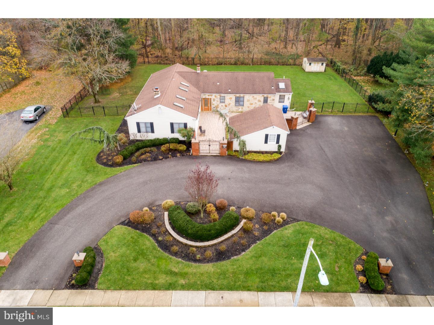 236 North Riding Drive Moorestown, NJ 08057 - Photo 3 of 25