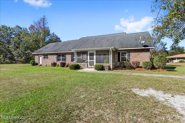 $305,000 | 2118 Paulding Road, Leakesville, MS 39451