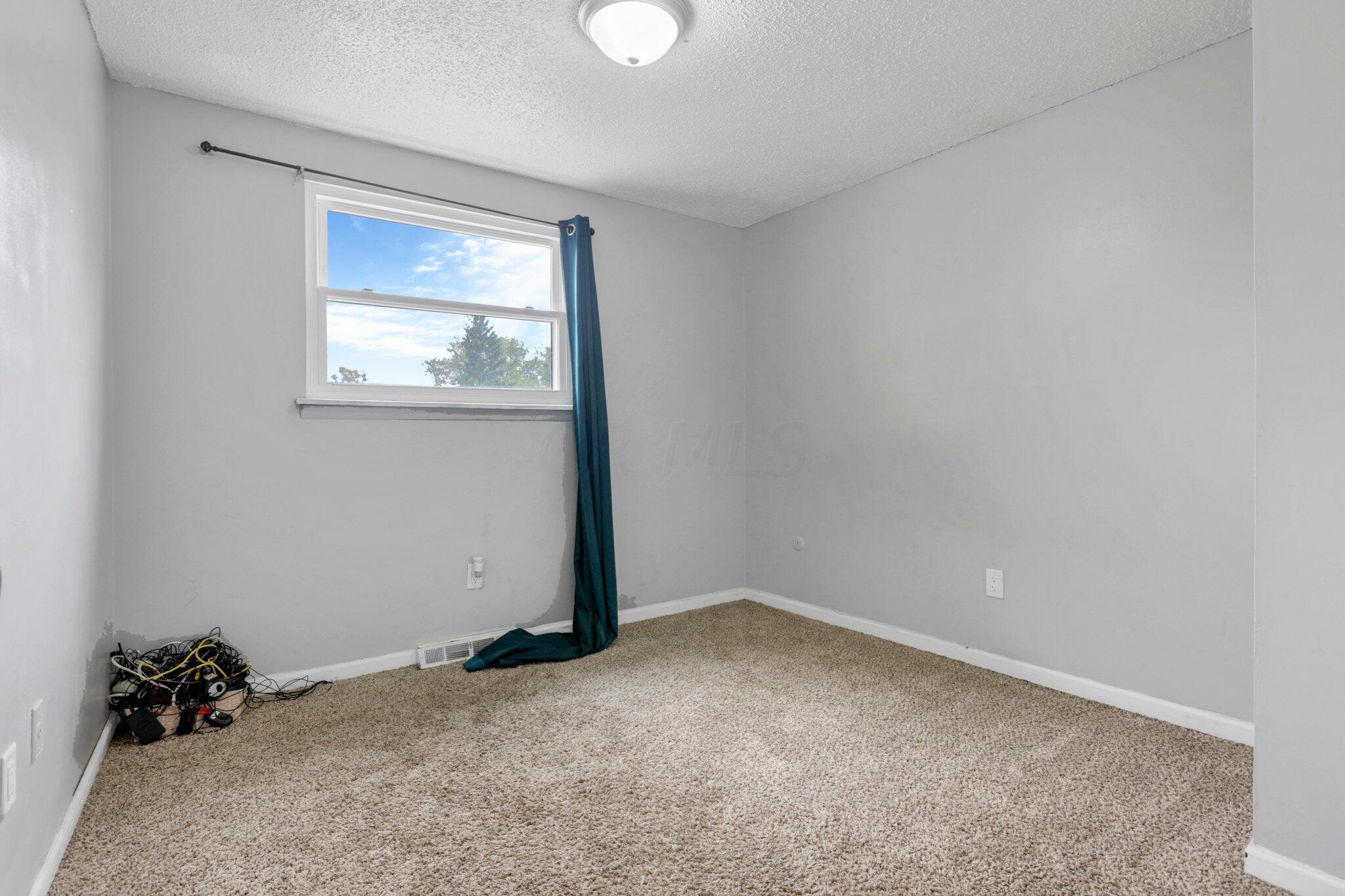 4505 Cheswick Road Columbus, OH 43231 - Photo 29 of 36 24-web-or-mls-0D3A1530