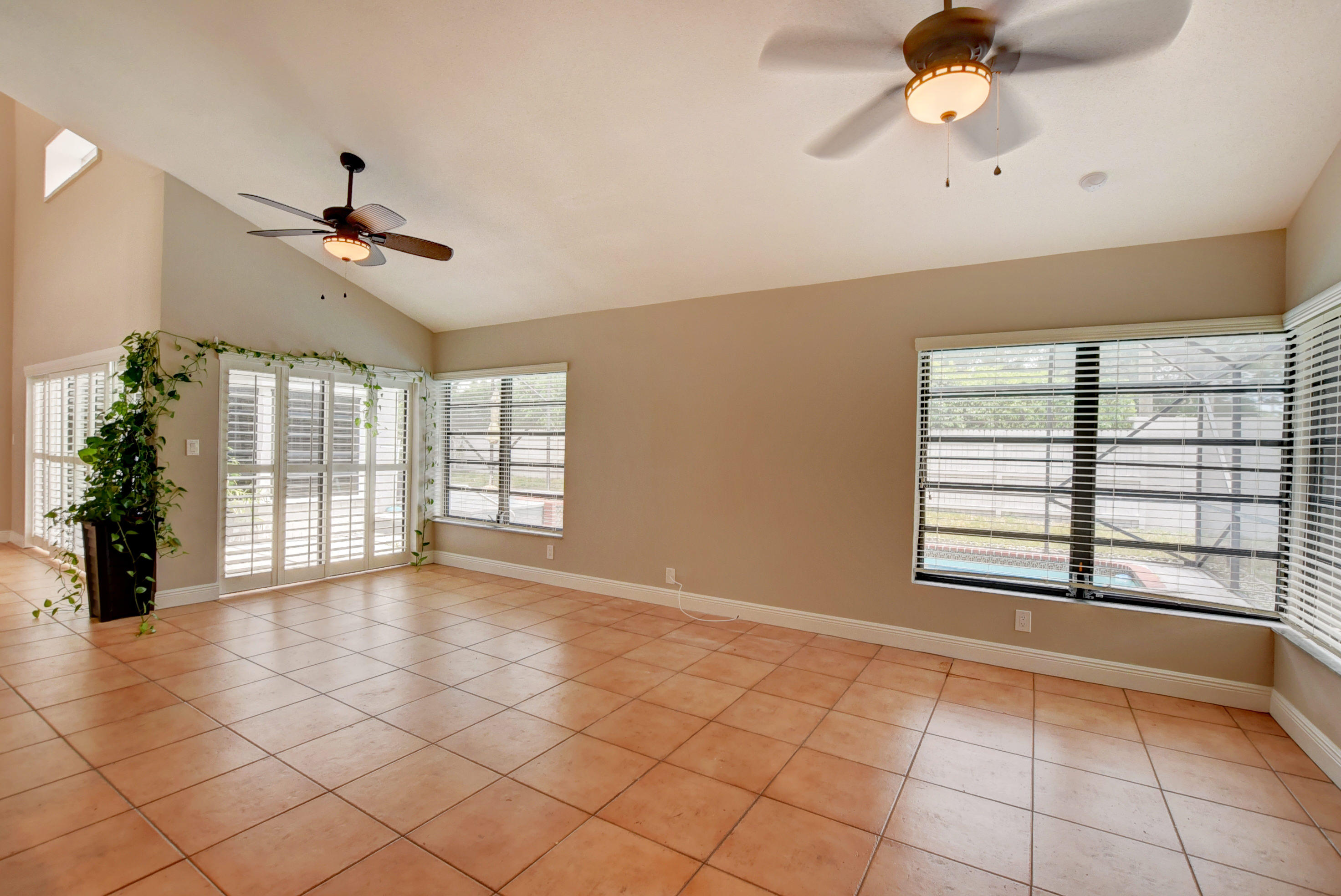 4350 Northwest 25th Way Boca Raton, FL 33434 - Photo 13 of 37 13_ebf_6670and4more