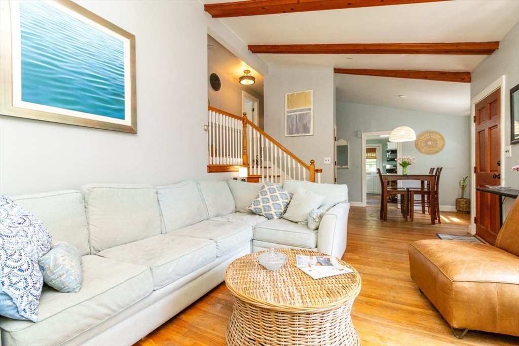 77 Clinton Road Weymouth, MA 02189 - Photo 6 of 38