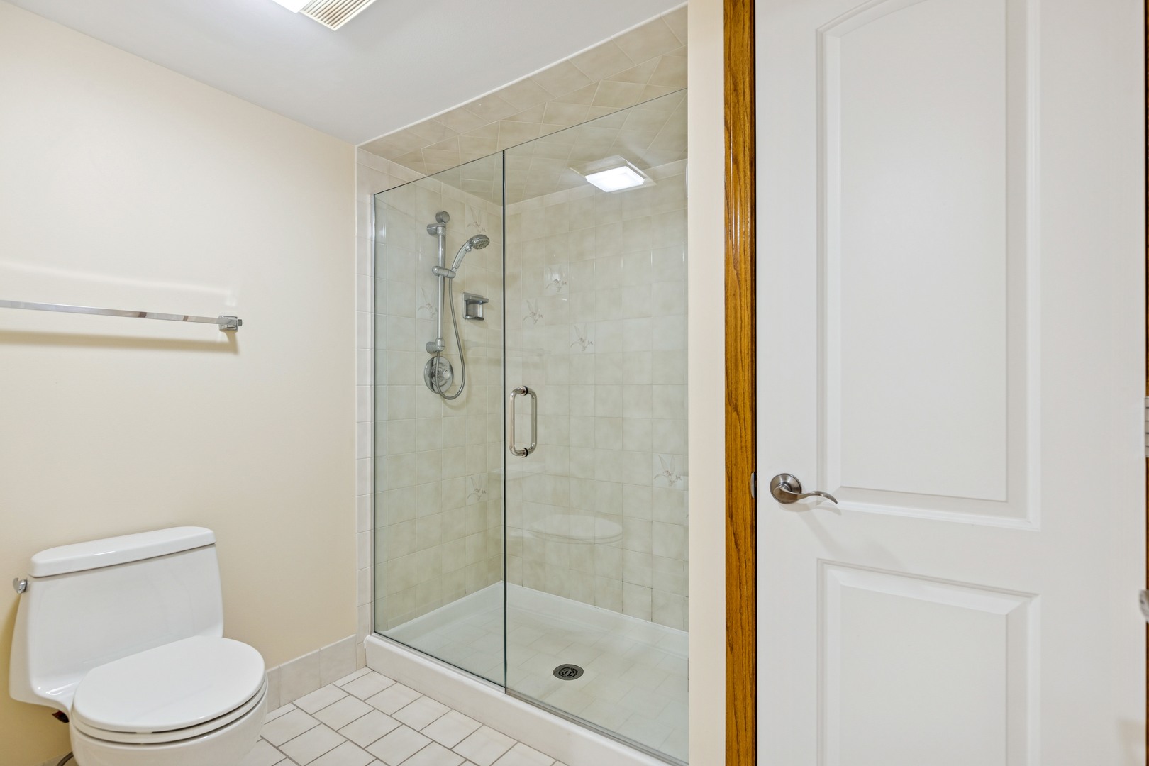 724 12th Street, Unit 105 Wilmette, IL 60091 - Photo 13 of 16