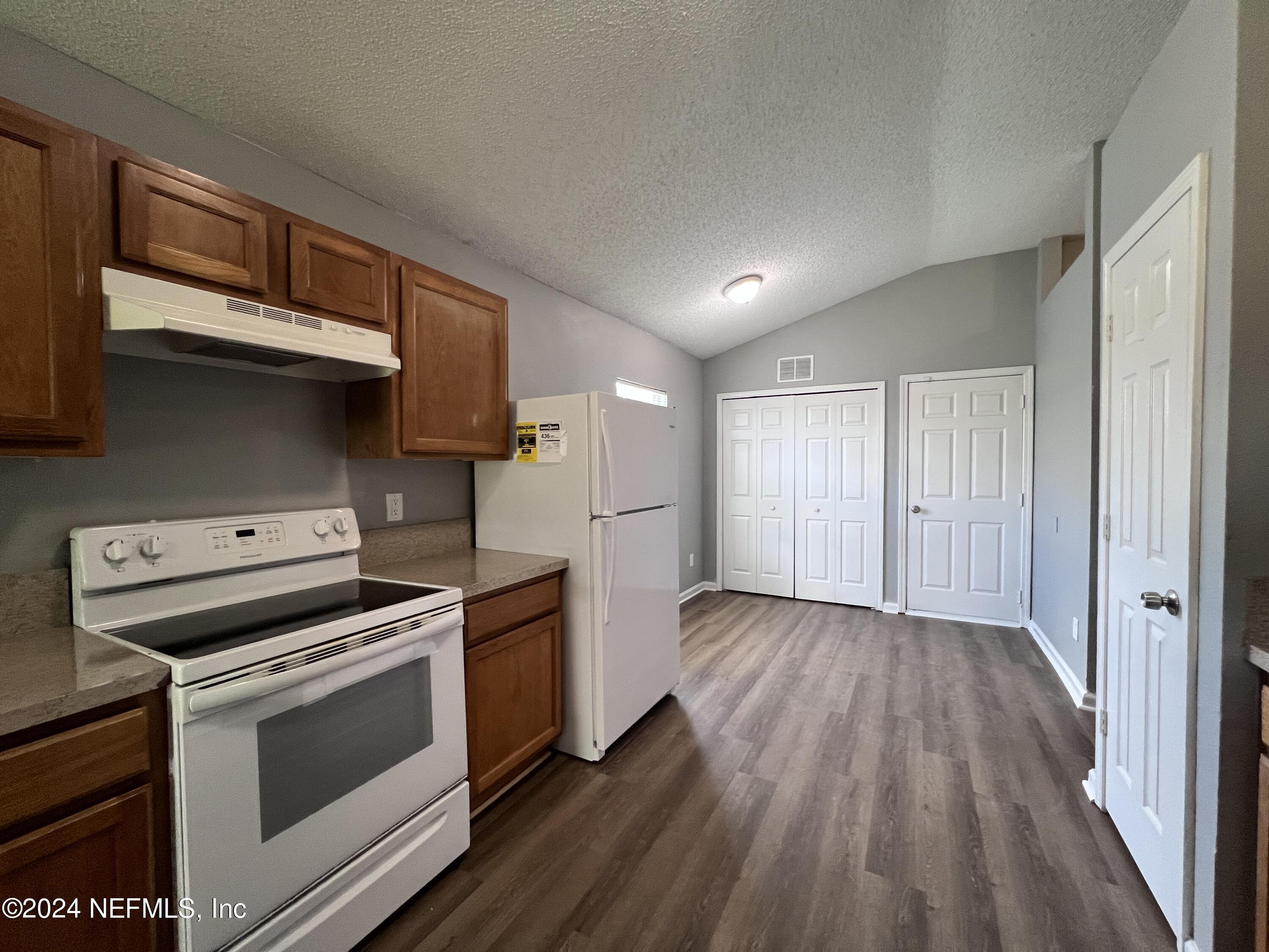 8701 Springtree Road Jacksonville, FL 32210 - Photo 17 of 28 IMG_3795