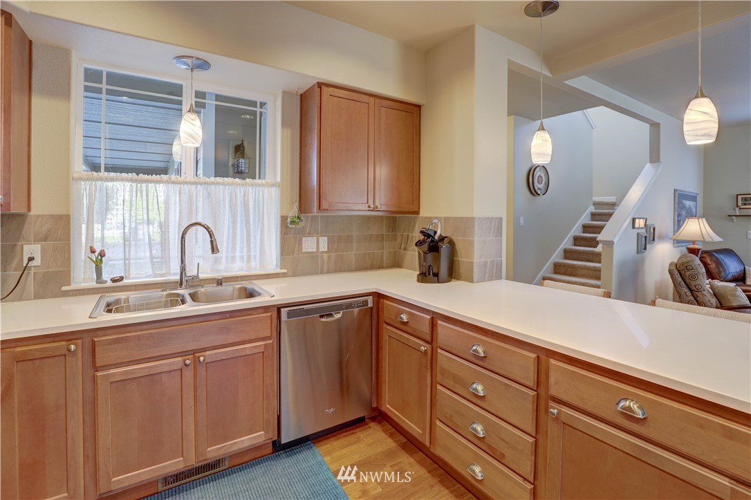 4643 Rochelle Street Southeast Lacey, WA 98503 - Photo 9 of 25 Gallery Image 9