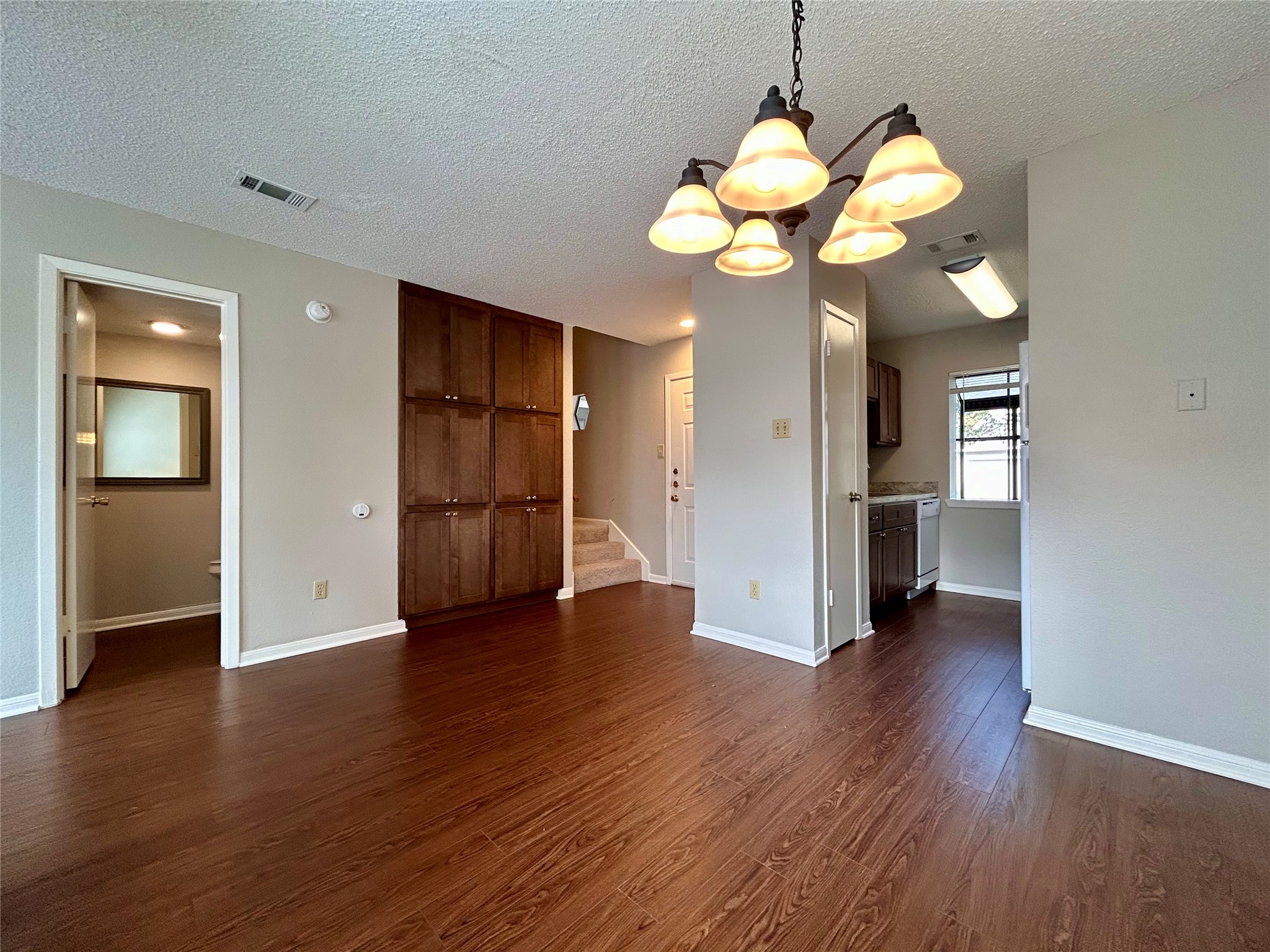 8910 Schick Road, Unit C Austin, TX 78729 - Photo 4 of 21