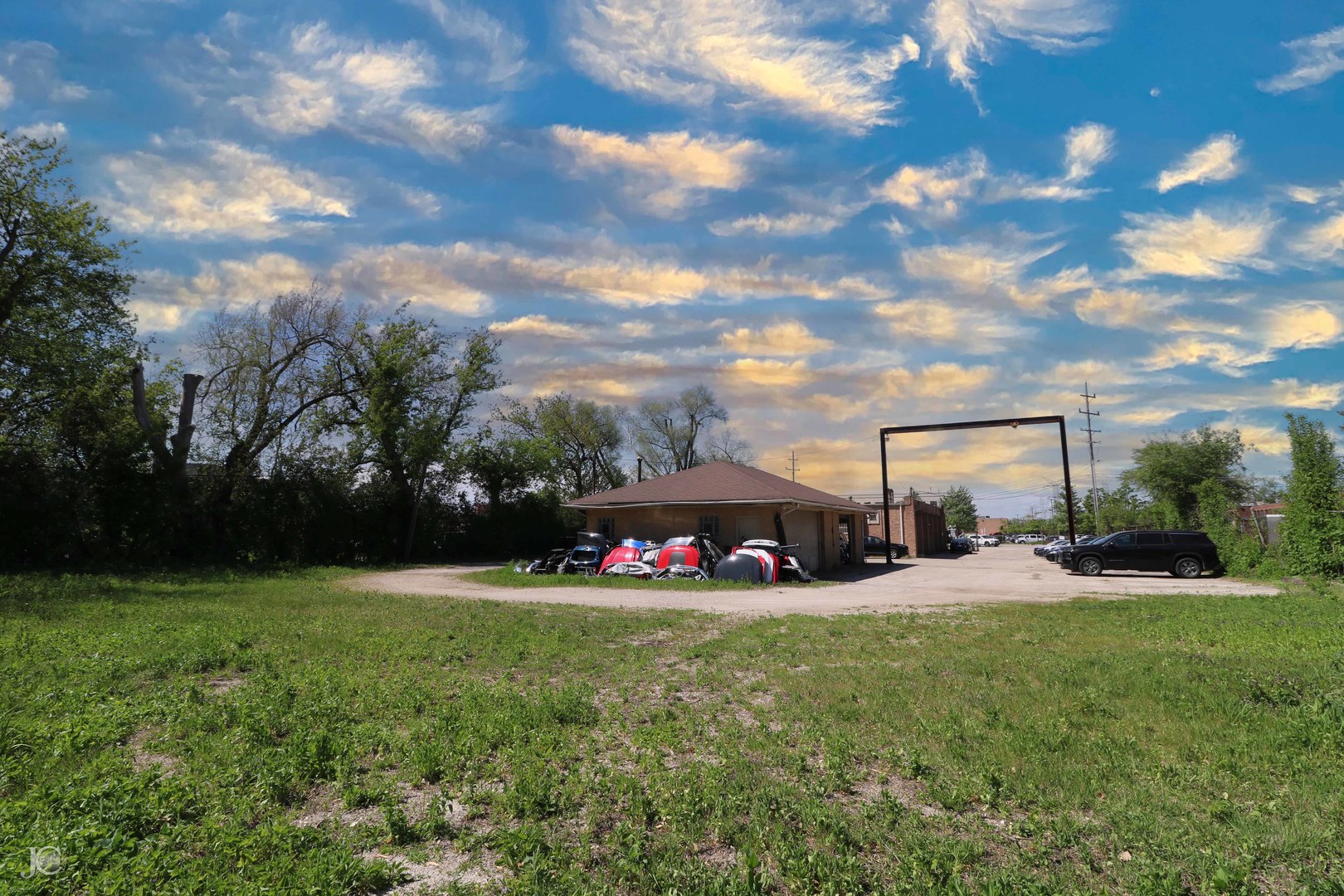 955 Rand Road Des Plaines, IL 60016 - Photo 5 of 12 a view of a house with backyard