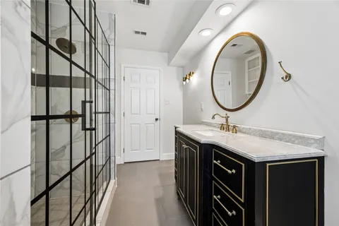 $669,000 | 10618 Bordley Drive, Houston, TX 77042
