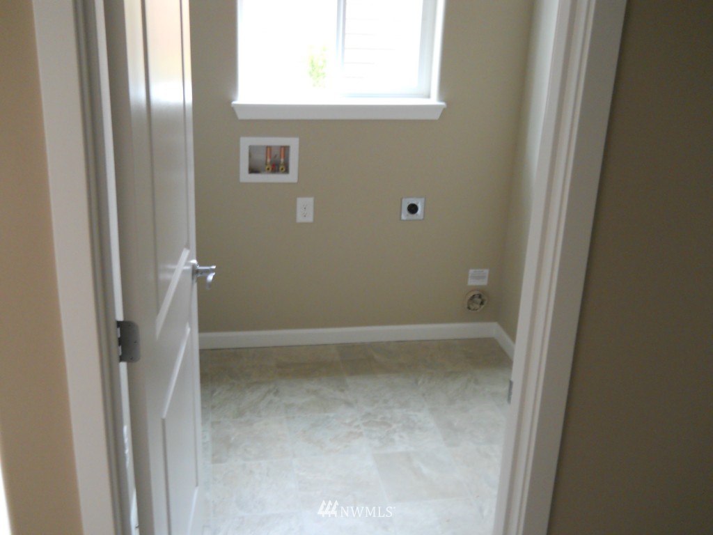 4770 Rochelle Street Southeast Lacey, WA 98503 - Photo 11 of 25 Gallery Image 11