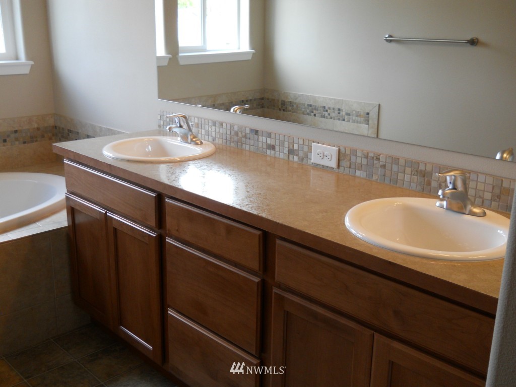 4770 Rochelle Street Southeast Lacey, WA 98503 - Photo 20 of 25 Gallery Image 20