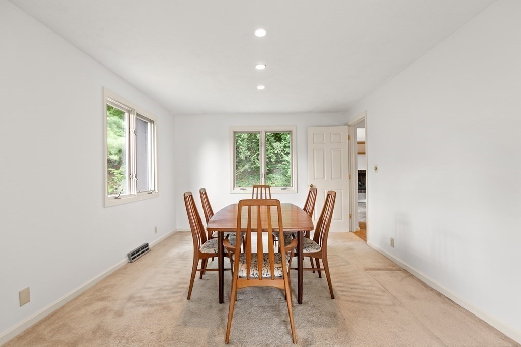 5 Potter Pond, Unit 5 Lexington, MA 02421 - Photo 11 of 39 Gallery Image 11