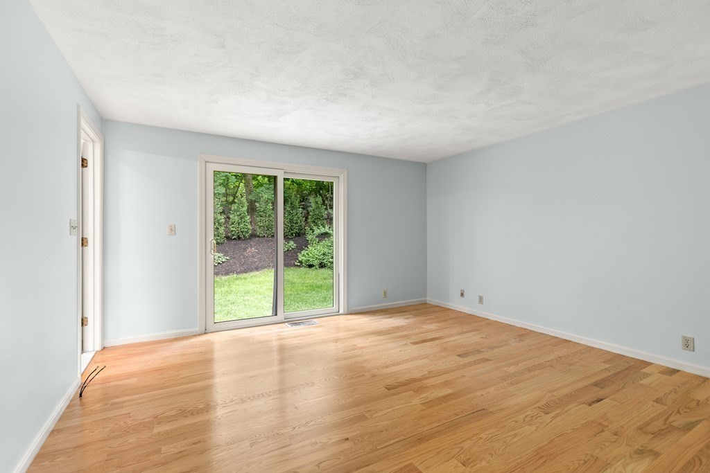5 Potter Pond, Unit 5 Lexington, MA 02421 - Photo 22 of 39 Gallery Image 22