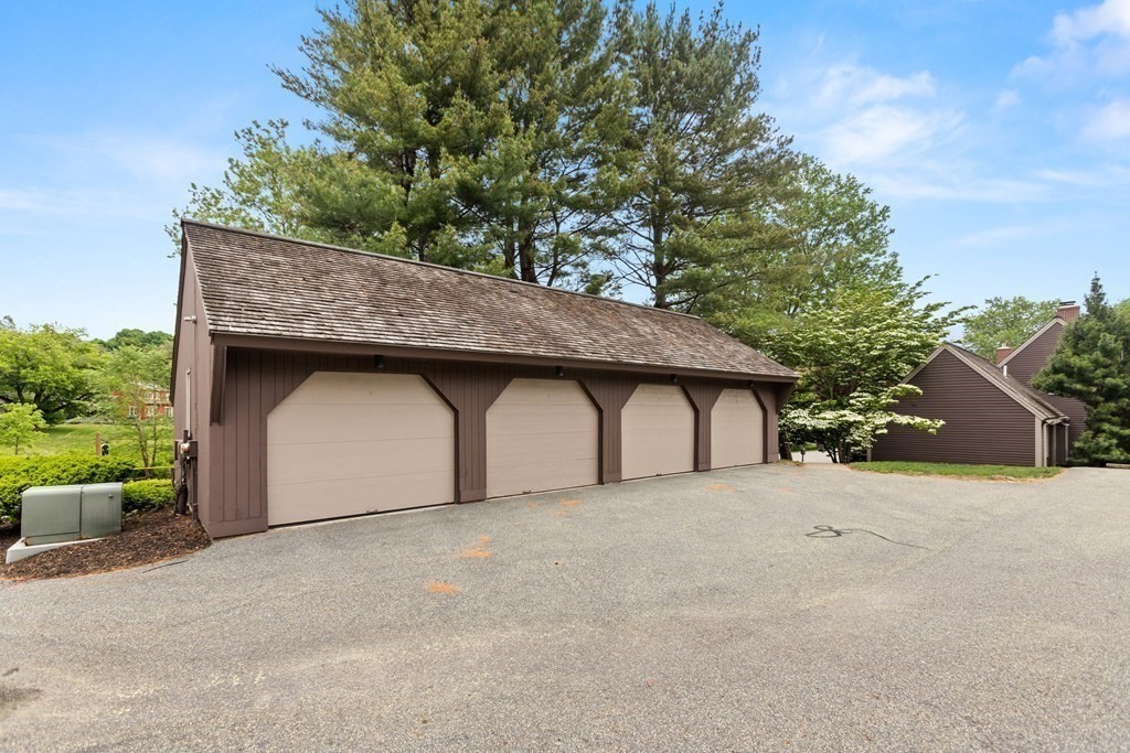 5 Potter Pond, Unit 5 Lexington, MA 02421 - Photo 36 of 39 Gallery Image 36