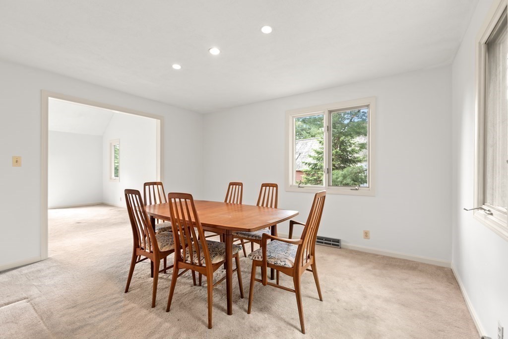 5 Potter Pond, Unit 5 Lexington, MA 02421 - Photo 10 of 39 Gallery Image 10