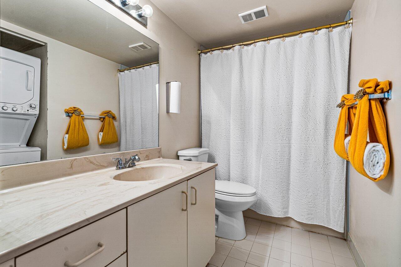 9001 Wiles Road, Unit 201 Coral Springs, FL 33067 - Photo 11 of 15 016-9001WilesRoad-201-CoralSprings-FL-33