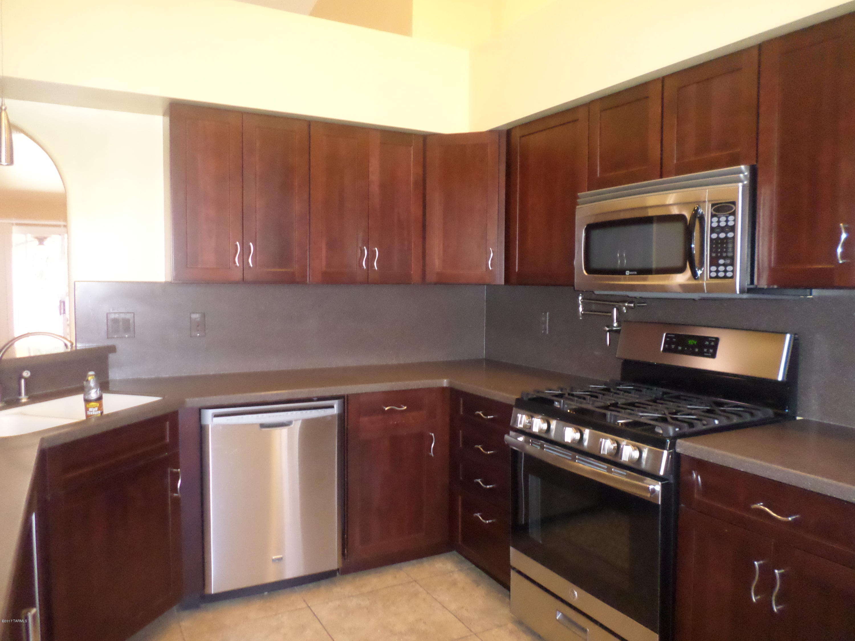 3519 West Sky Ridge Loop Tucson, AZ 85742 - Photo 7 of 31