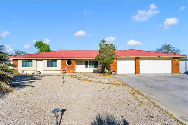 $675,000 | 16081 Tude Road, Apple Valley, CA 92307