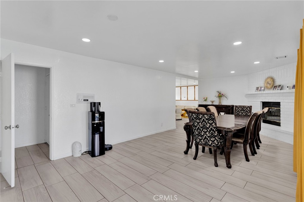 16081 Tude Road Apple Valley, CA 92307 - Photo 18 of 66