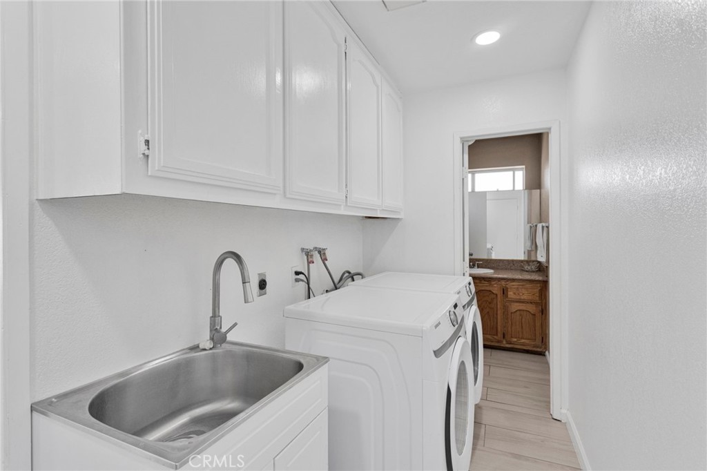 16081 Tude Road Apple Valley, CA 92307 - Photo 21 of 66